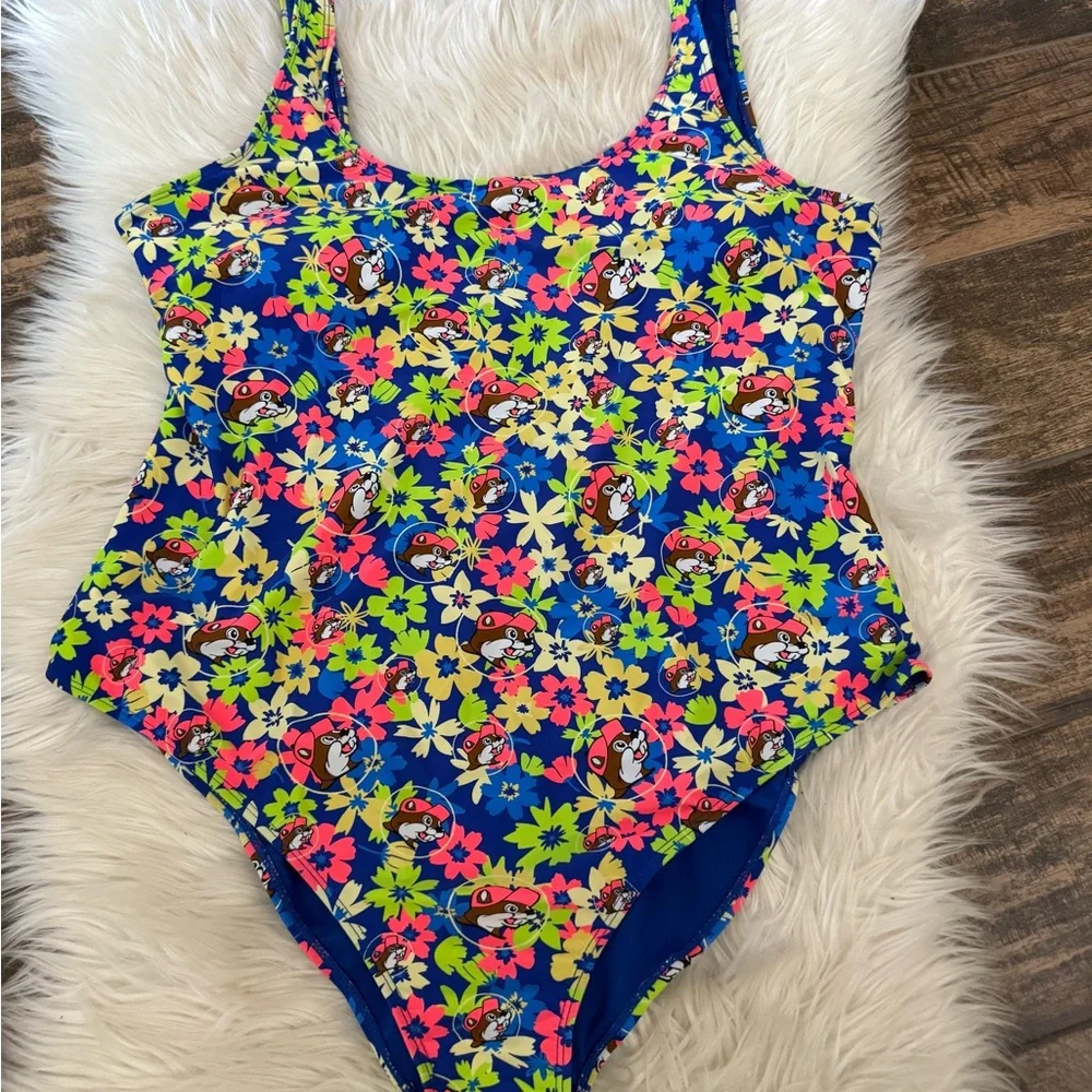 Buc-ee’s Size 2X‎ Blue Neon Floral Beaver Logo One Piece Swimsuit